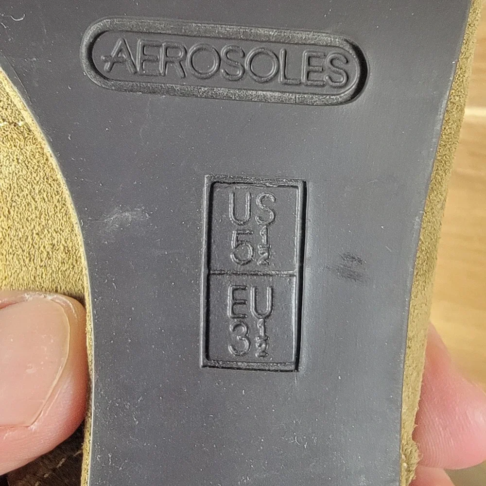 Aerosoles Suede Leather Wedge‎ Loafers Olive Buckle Comfort Heels Women's 5.5